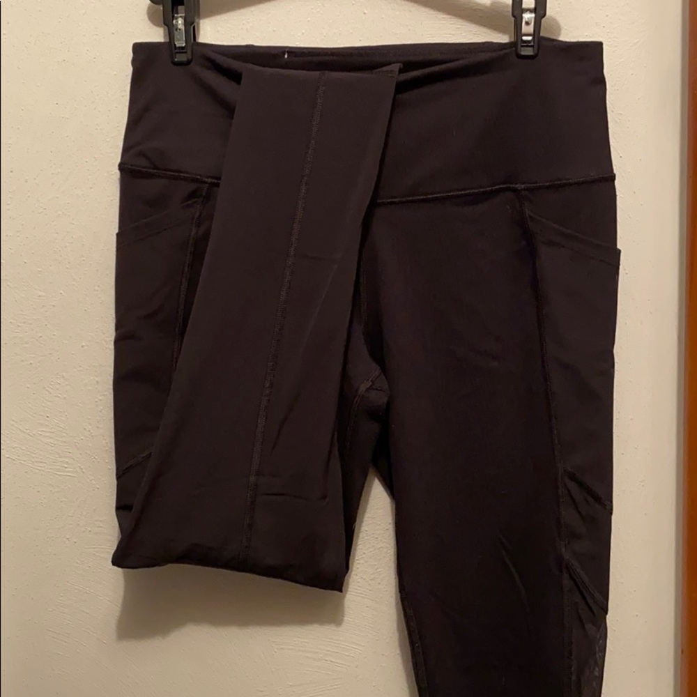 Knockout Leggings by Victoria’s Secret